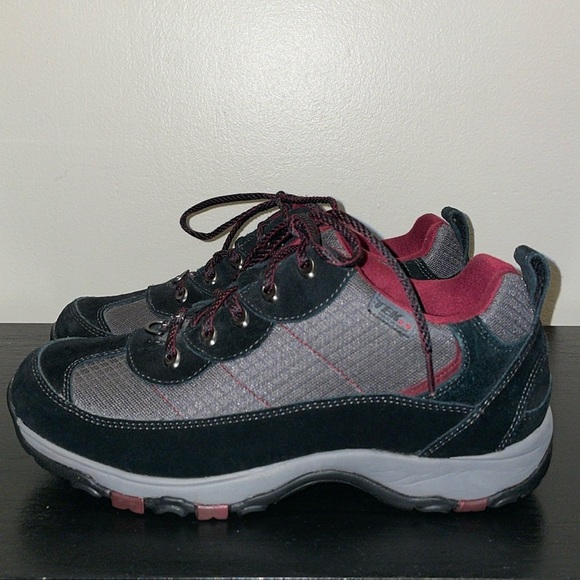 L.L. Bean Shoes - L.L Bean TEK 2.5 Hiking Shoes.  Size 10